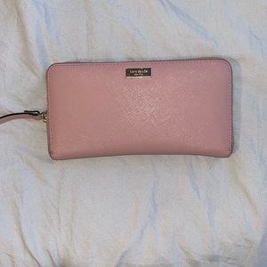 Kate spade clutch wallet